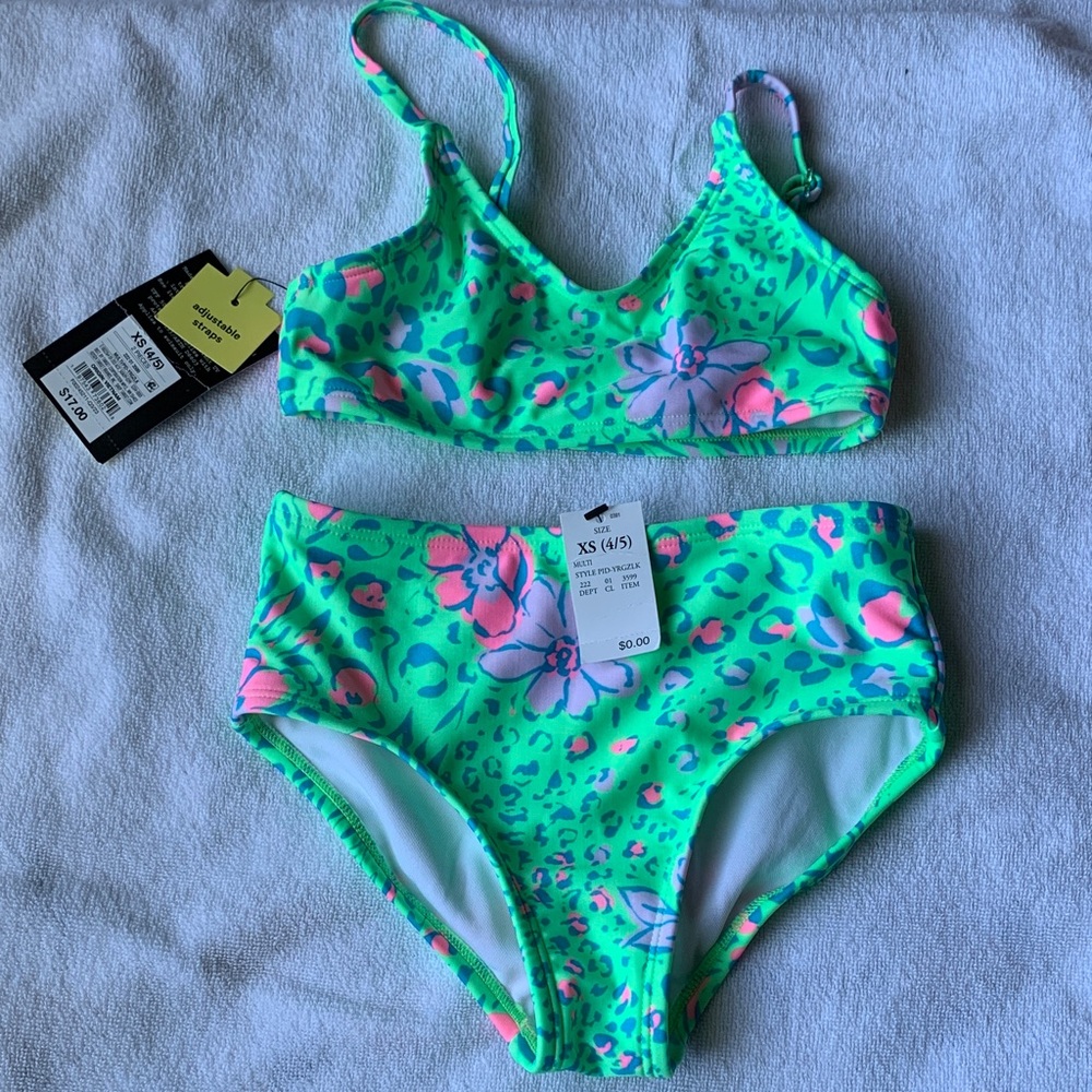 Art Class Bikini set size XS 4/5
Two piece